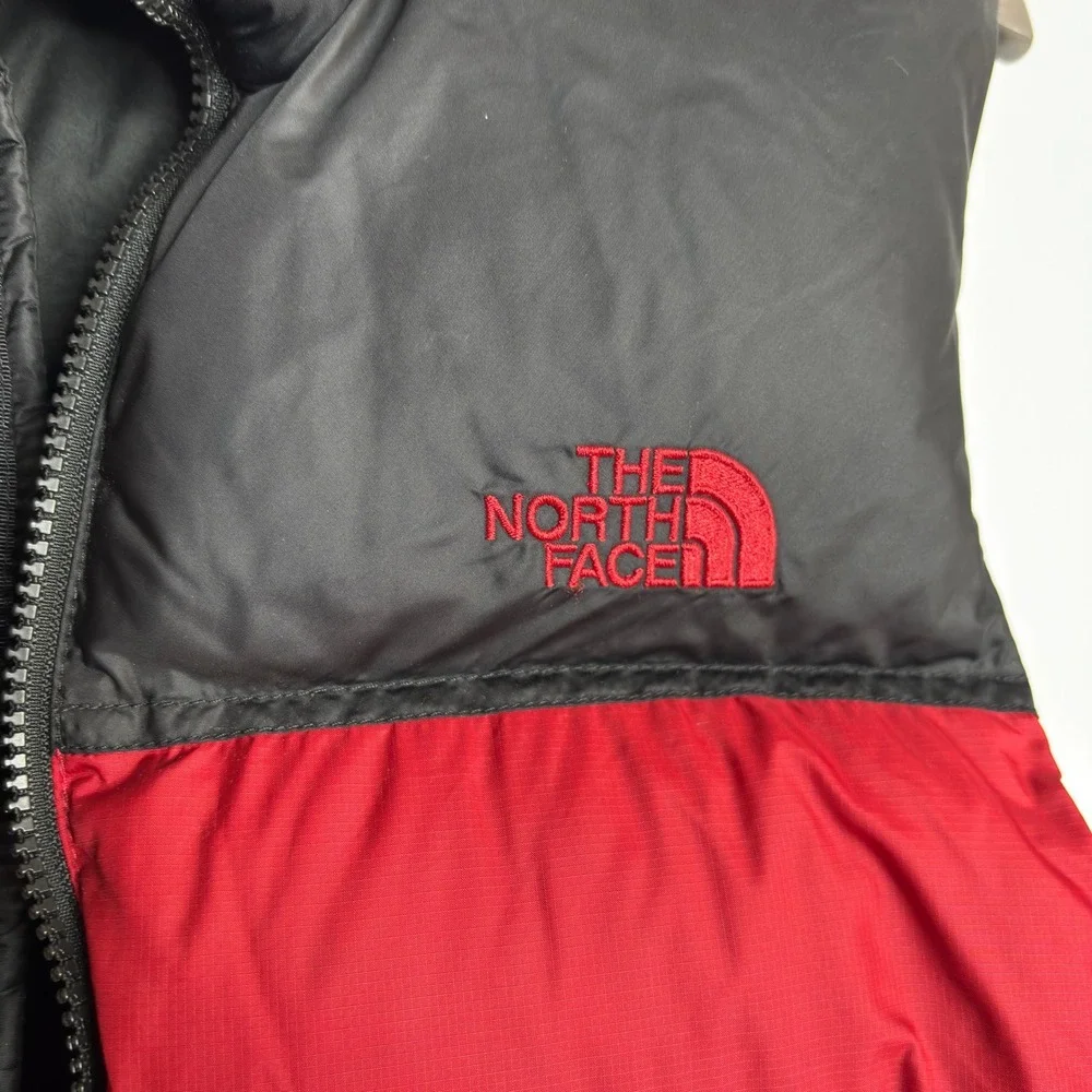 The North Face Red Black Men's 1996 Retro Nuptse 700 Down Filled Vest Size S‎